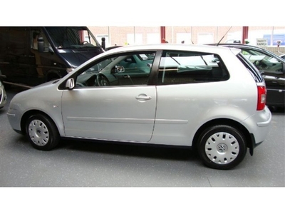 Volkswagen Polo 1.4-16V (bj 2005)