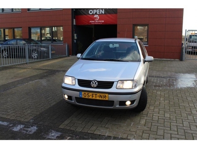 Volkswagen Polo 1.4-16V Comfortline