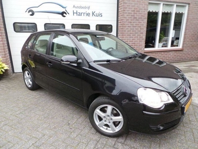 Volkswagen Polo 1.4 16v comfortline 5 dr`s airco 47.760 KM