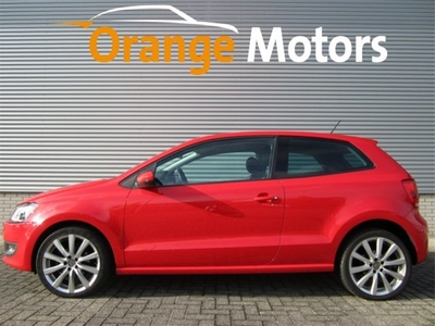 Volkswagen Polo 1.4-16V HIGHLINE DSG AUTOMAAT (bj 2010)