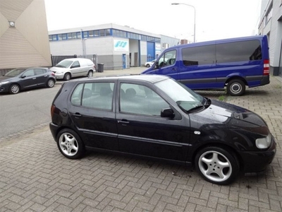 Volkswagen Polo 1.4 basis (bj 1995)