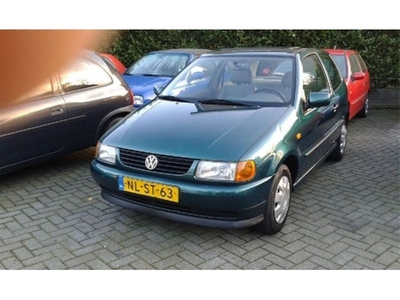 Volkswagen Polo 1.4 basis sb (bj 1996)