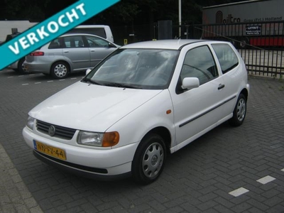 Volkswagen Polo 1.4 met Apk/Nette auto