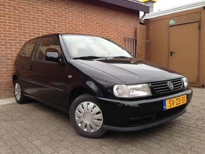 Volkswagen Polo 1.4 Milestone Inruil Mogelijk (bj 1998)