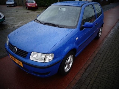 Volkswagen Polo 1.4 trend 44kW (bj 2000)