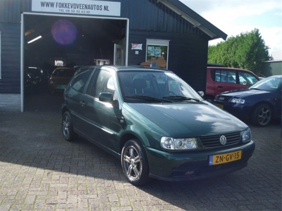 Volkswagen Polo 1.6 Stuurbekr 128000 Km N.A.P (bj 1999)