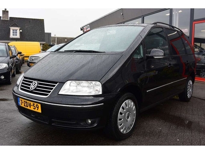 Volkswagen Sharan 1.8 Turbo Highline Aut. in nette staat