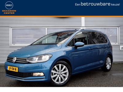 Volkswagen Touran 1.2 TSI Highline 7p Navigatie / Adaptive