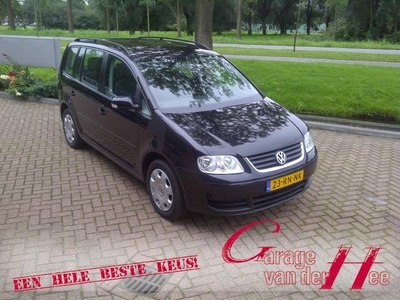 Volkswagen Touran 1.6-16V FSI Athene (bj 2005)