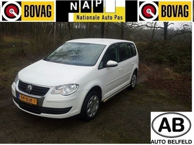 Volkswagen Touran 2.0 TDI Comfortline 5drs AIRCO (bj 2011)