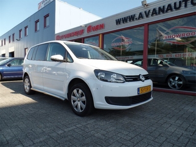 Volkswagen Touran 2.0 TDI Highline BlueMotion AUTOMAAT /