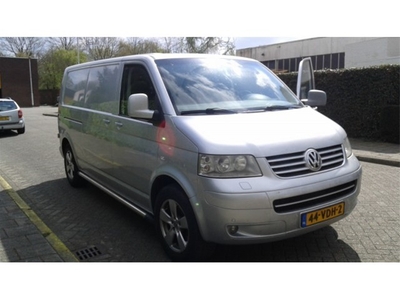 Volkswagen Transporter 2.5 TDI lang (bj 2007)