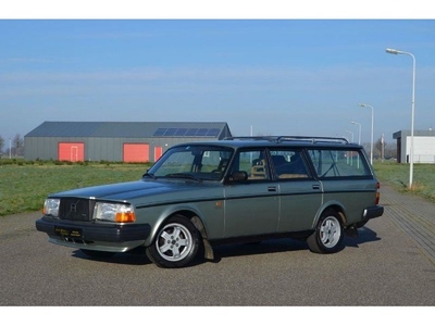 Volvo 240 Turbo 245 Estate Overdrive Airco 7 Pers. Zeer