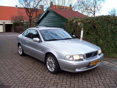 Volvo C70 T5 Prestige Aut5 (bj 2002)