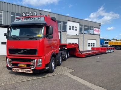 Volvo FH16 8x4 (+4 axles lowbedtrailer) (bj 2004)