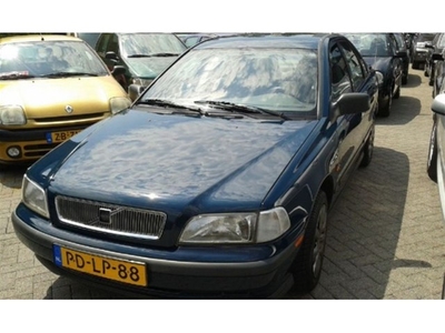 Volvo S40 1.8 16v (bj 1996)