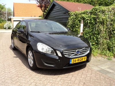 Volvo S60 1.6 DRIVe Kinetic (bj 2011)