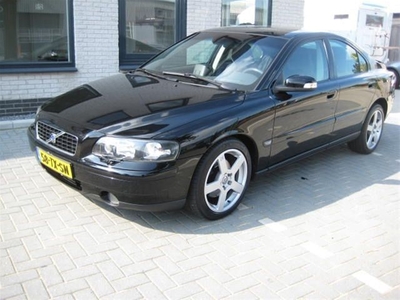 Volvo S60 2.5t awd geartronic Schuifdak/RTI/Xenon 2003