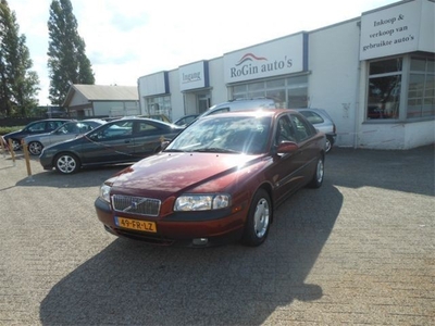 Volvo S80 2.4 103kW aut (bj 2000)