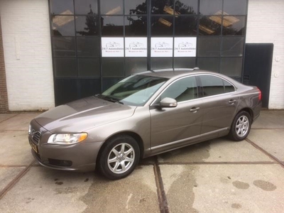 Volvo S80 2.4 D5 Momentum