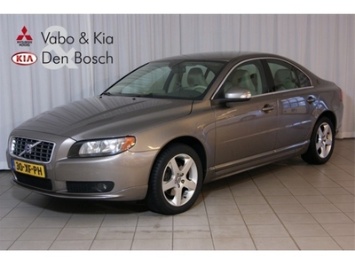 Volvo S80 2.4D Momentum (bj 2007, automaat)