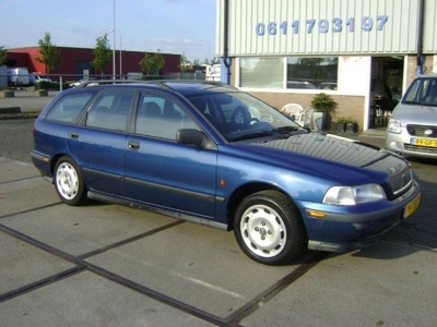 Volvo V40 1.8 (bj 1996)