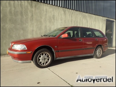 Volvo V40 1.8 Europa (1998)