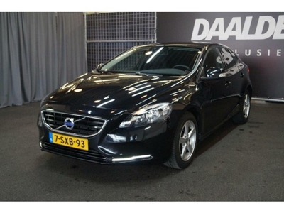 Volvo V40 D2 Kinetic (bj 2013)