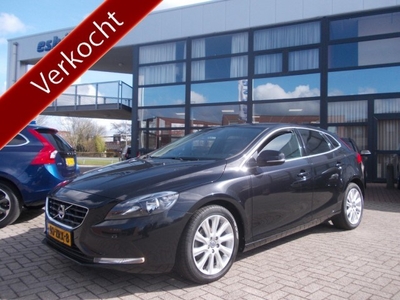 Volvo V40 D2 MOMENTUM INTRO LINE NAVIGATIE CAMERA CLIMA 17