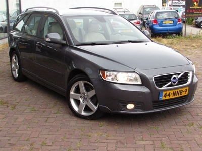 Volvo V50 VERKOCHT VERKOCHT 1.6 D2 R-Design NAVI-LEER