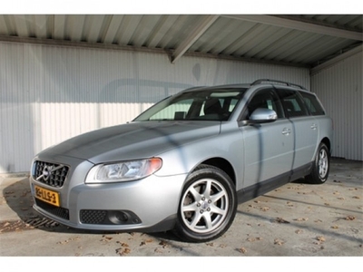 Volvo V70 2.0 Limited Edition, Navi, Trekhaak DVD schermen