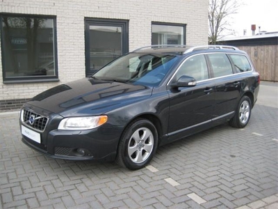 Volvo V70 2.4d5 summum geartronic 205pk model 2011