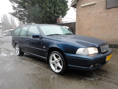 Volvo V70 2.5 (bj 1998)