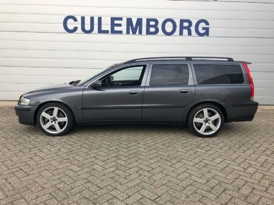 Volvo V70 2.5 R 300 pk