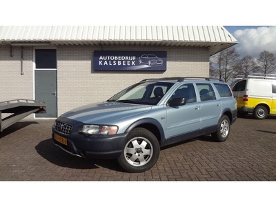 Volvo V70 Cross Country 2.4 T COMFORT LINE Nieuwe Distr.