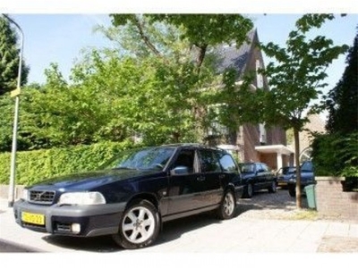 Volvo V70 XC 2.5 T AWD Luxury (bj 1998, automaat)