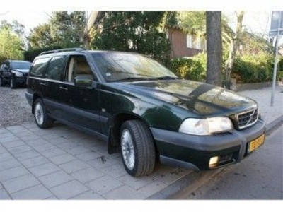 Volvo V70 XC 2.5 T AWD Luxury (bj 1998, automaat)