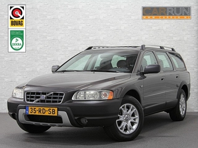 Volvo XC70 2.5 T 5 Cilinder Automaat, 204dkm! Schuifdak /