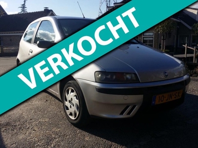 Zeer nette Fiat Punto 1.2 Sound 2002 APK Stuurbekr.