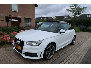 Audi A1 1.2 TFSI S-line|PANORAMADAK|NAVIGATIE|XENON|1E EIGENAAR|BLUETOOTH|ORIGINEEL NEDERLANDS