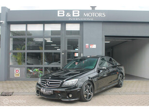 Mercedes-Benz C 63 AMG VOL