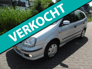 Nissan Almera Tino 1.8i 116pk Clima Trekhaak 1250kg. 139.000km NAP Hoge instap