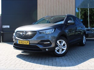 Opel Grandland X 1.2 TURBO INNOVATION