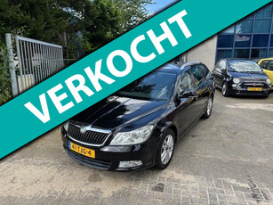 Skoda Octavia Combi 1.2 TSI Elegance Business Line Automaat DSG, Trekhaak, Apk 05/2025