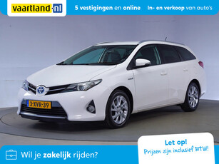 Toyota Auris TOURING SPORTS 1.8 Hybrid Aspiration [ Nav Camera]