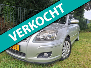 Toyota Avensis Wagon 1.8 VVTi Terra | Ruime stationwagen | Airco