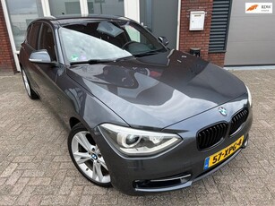 BMW 1-serie 116i Business+ Sport / Navi / PDC / 18 inch /