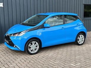 Toyota Aygo 1.0 VVT-i x-clusiv 1E EIGENAAR!/DEALER