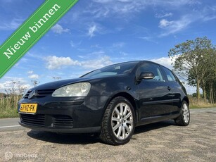 Volkswagen Golf 1.6 FSI Sportline, BJ 2004, Airco, CC, APK