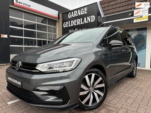 Volkswagen Touran 1.5 TSI R-Line 7p Bi-Xenon Full-Led